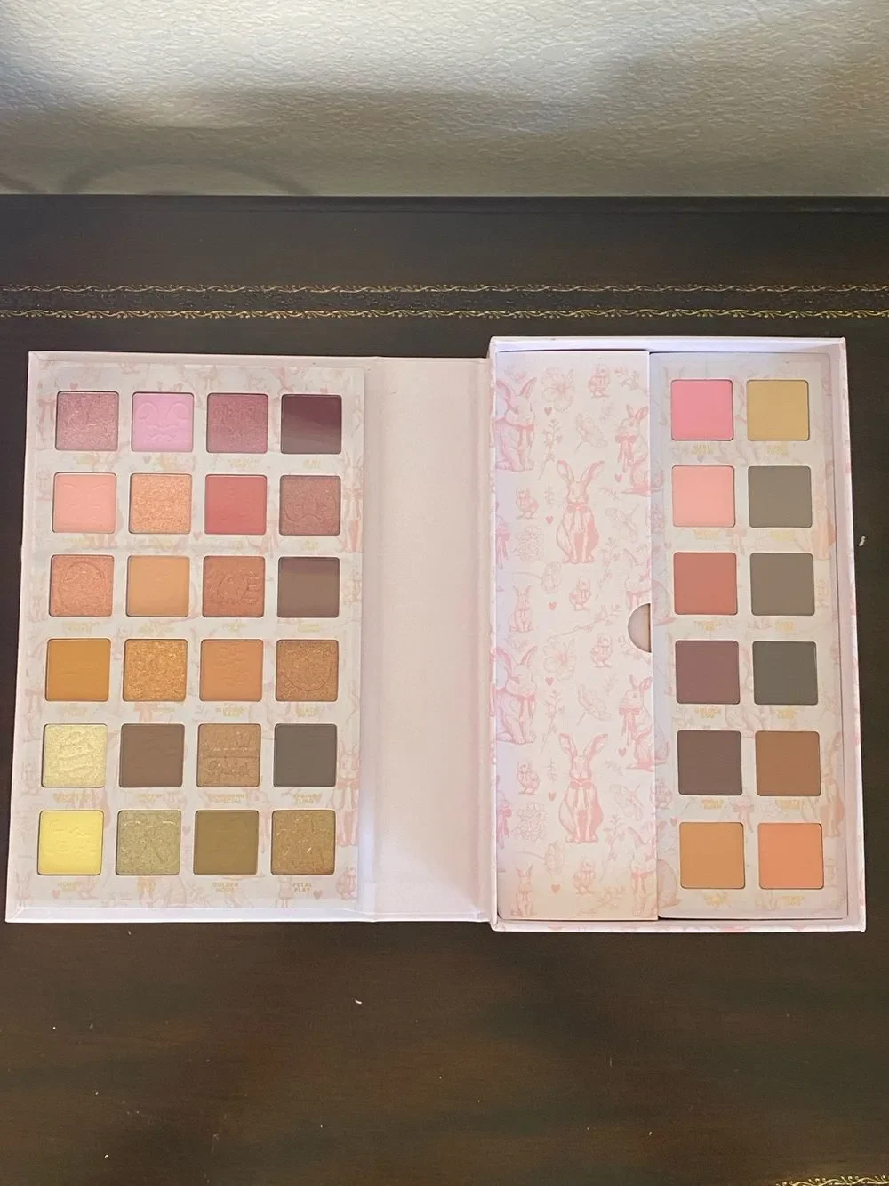 P.Louise Some Bunny Loves You Palette Book Lip Oils Bronzing Drops Gift Set NIB